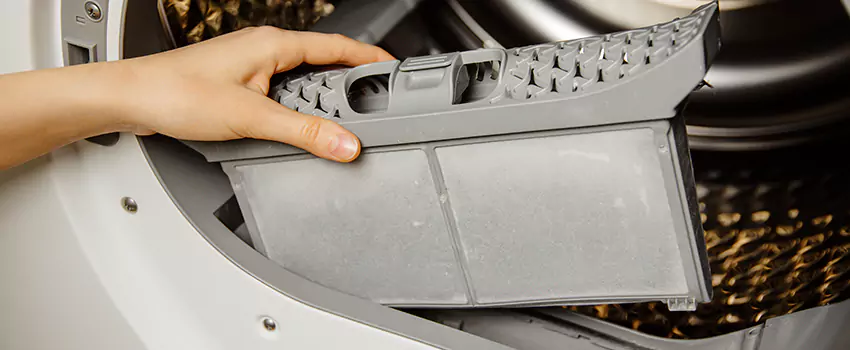 Signs Of A Clogged Dryer Lint Trap in New Rochelle, New York